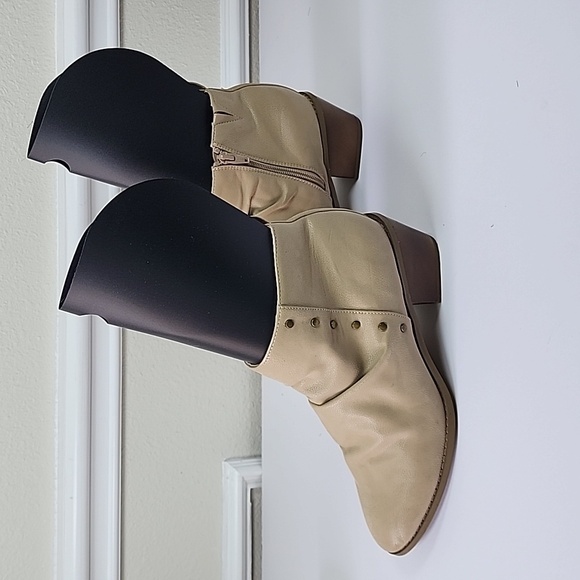 Comfort Est 1946 women Tan ankle boots block heel size 11M - Picture 4 of 10